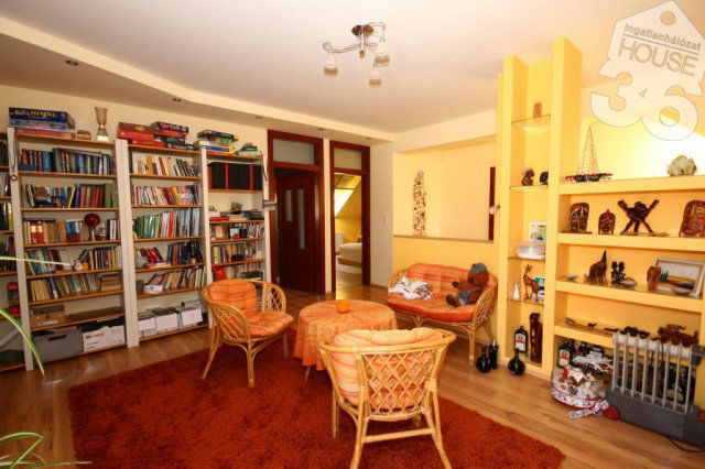 Eladó családi ház, Kecskeméten 169 M Ft, 7 szobás