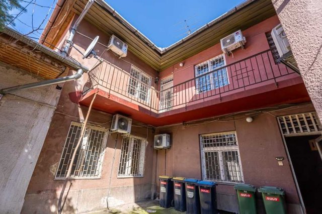 Eladó iroda, Budapesten, XIV. kerületben, Nagy Lajos király útján