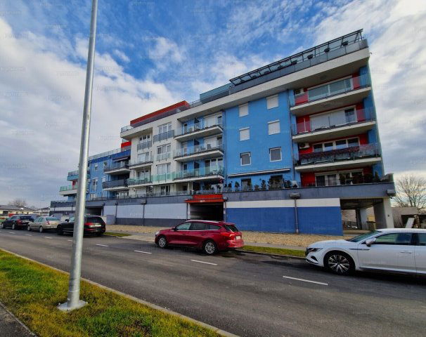 Eladó garázs, Tiszaújvárosban 9.9 M Ft / költözzbe.hu