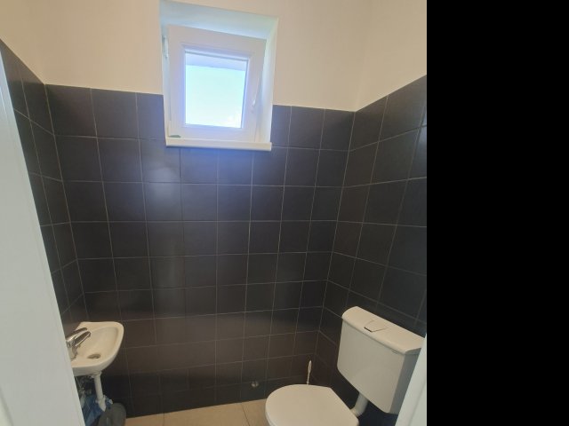 Kiadó sorház, albérlet, Bagon 130 E Ft / hó, 1 szobás