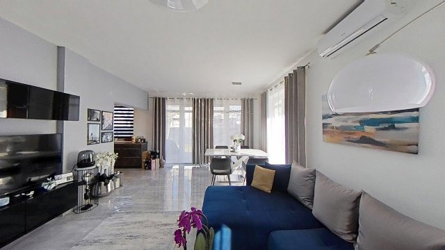 Eladó családi ház, Siófokon 131 M Ft, 3 szobás