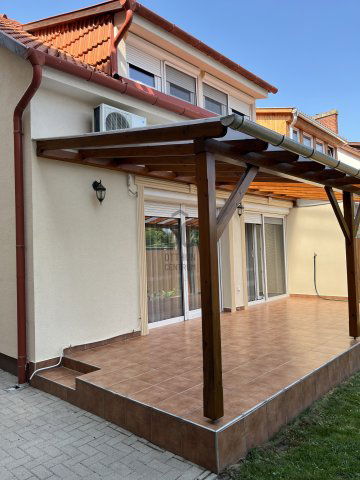 Eladó téglalakás, Pápán 87 M Ft, 4 szobás