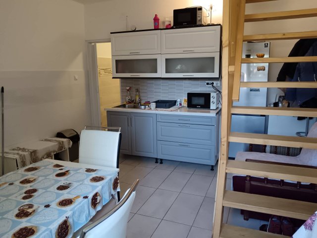 Eladó sorház, Almásfüzitőn 40 M Ft, 2 szobás