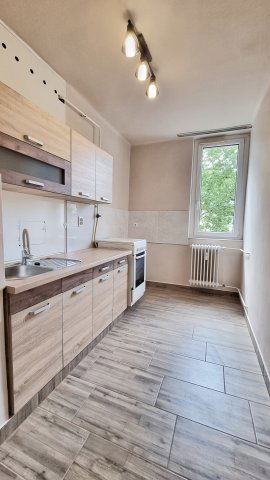 Kiadó téglalakás, albérlet, Nyíregyházán 140 E Ft / hó