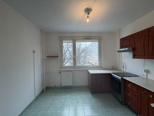 Eladó téglalakás, Miskolcon 32 M Ft, 1+2 szobás