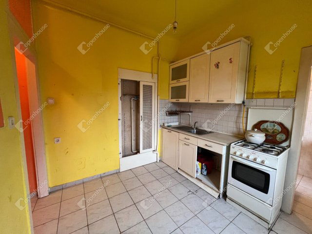 Eladó téglalakás, Sopronban 59.9 M Ft, 2+1 szobás