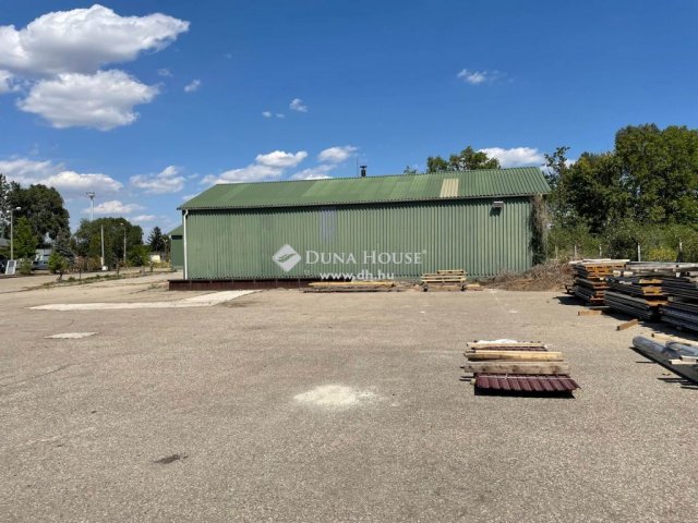 Eladó ipari ingatlan, Kecskeméten 395 M Ft / költözzbe.hu