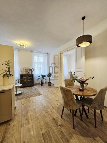 Eladó téglalakás, Budapesten, I. kerületben 107 M Ft, 3 szobás