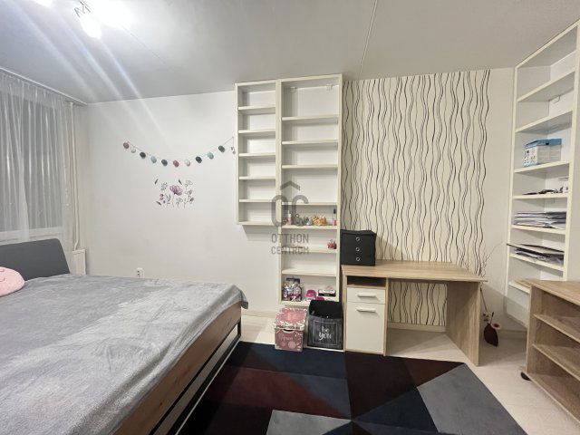 Eladó panellakás, Debrecenben 60.9 M Ft, 2 szobás