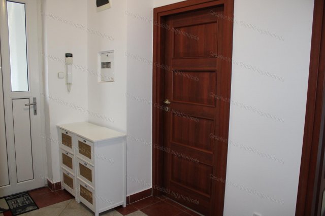 Kiadó iroda, Gödöllőn 240 E Ft / hó, 1+2 szobás