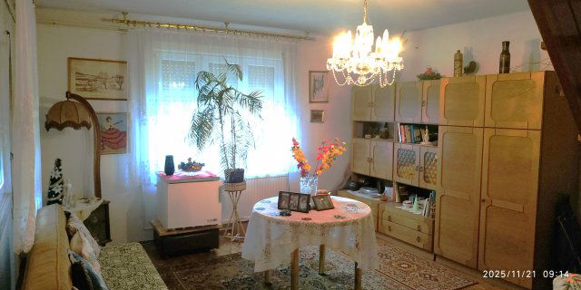 Eladó családi ház, Pomázon 54.9 M Ft, 3+1 szobás