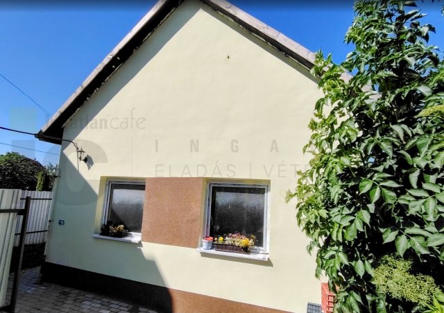 Eladó családi ház, Szegeden, Szérűskerti soron 67.9 M Ft