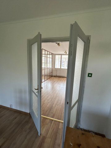 Kiadó panellakás, albérlet, Budapesten, XI. kerületben, 3 szobás