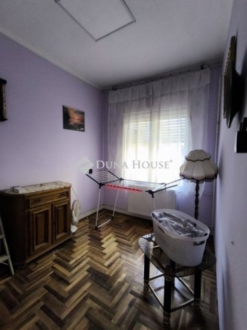 Eladó családi ház, Budapesten, XXI. kerületben 210 M Ft