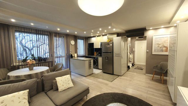 Eladó panellakás, Budapesten, IV. kerületben 99.9 M Ft, 4 szobás