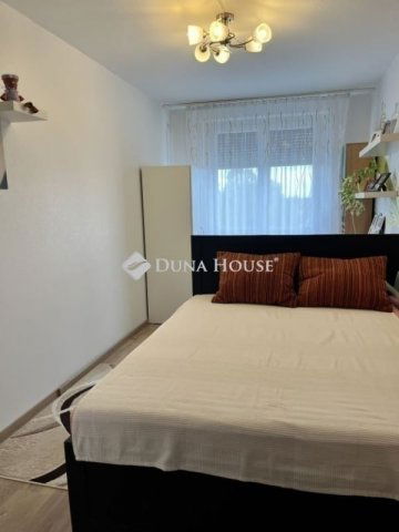 Eladó panellakás, Budapesten, XXI. kerületben 69.9 M Ft, 3 szobás