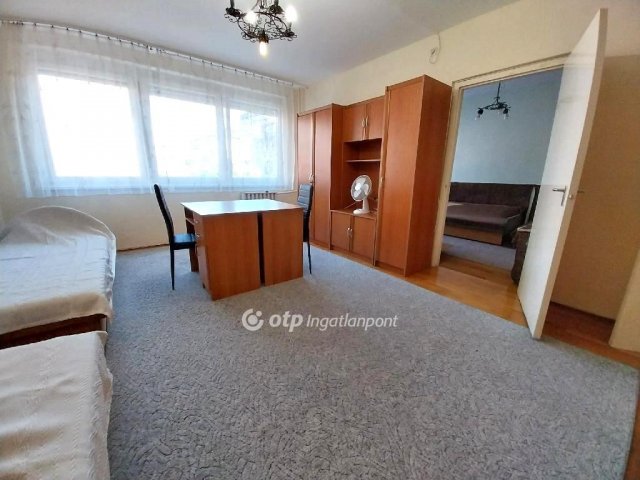 Kiadó panellakás, albérlet, Budapesten, VIII. kerületben