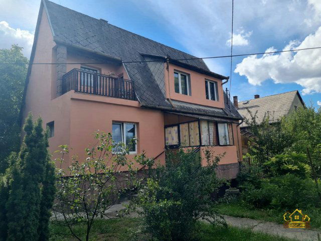 Eladó családi ház, Szigethalmon 67 M Ft, 4 szobás