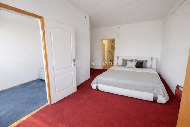 Eladó téglalakás, Pécelen 42.5 M Ft, 2 szobás