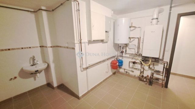 Eladó téglalakás, Budapesten, III. kerületben 219.9 M Ft