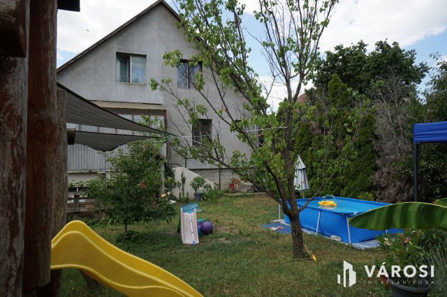 Eladó családi ház, Gyálon 75 M Ft, 6 szobás
