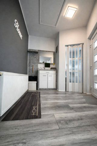 Eladó családi ház, Pécsett 115 M Ft, 4+1 szobás