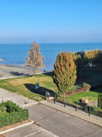 Eladó téglalakás, Siófokon 152 M Ft, 4 szobás