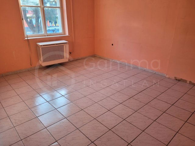 Kiadó iroda, Miskolcon 85 E Ft / hó, 1 szobás