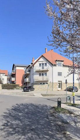 Eladó téglalakás, Dunakeszin 59.5 M Ft, 2 szobás