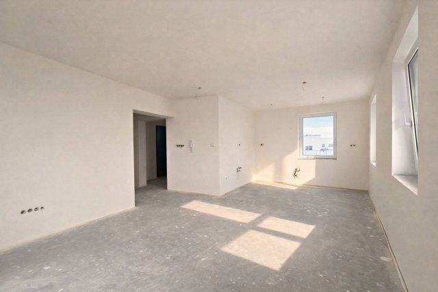 Eladó téglalakás, Győrött 95.654 M Ft, 4 szobás