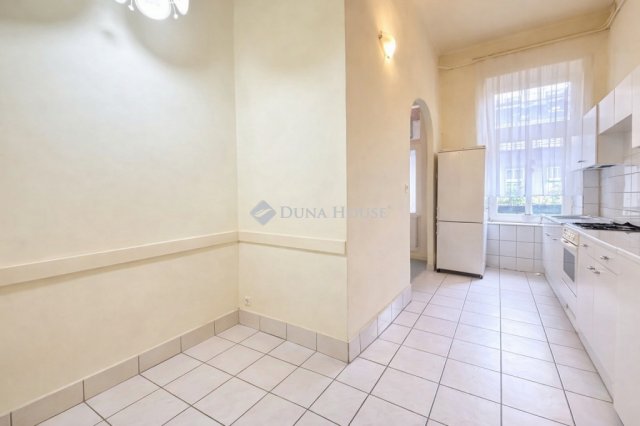 Eladó téglalakás, Budapesten, VII. kerületben 92.9 M Ft