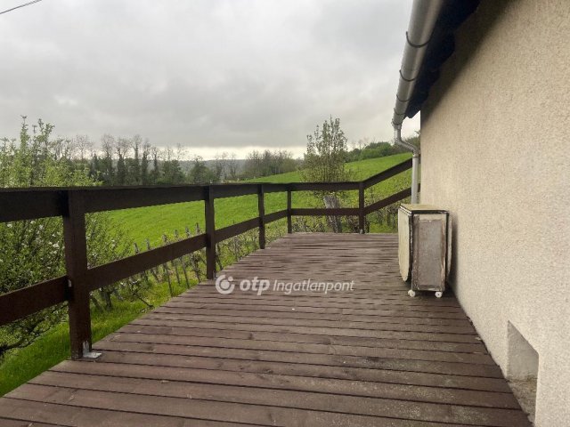 Eladó telek, Kapolcson 39 M Ft / költözzbe.hu