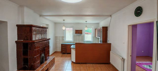 Eladó ikerház, Győrújfalun 69.9 M Ft, 3 szobás