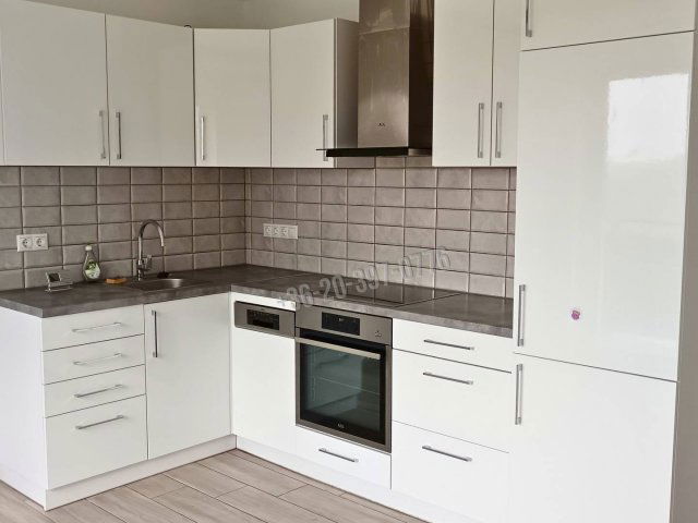 Eladó téglalakás, Győrött 64.9 M Ft, 1+1 szobás