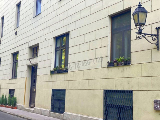 Eladó téglalakás, Budapesten, I. kerületben 89.9 M Ft, 1 szobás