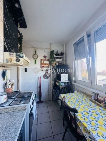 Eladó panellakás, Budapesten, XV. kerületben 64.9 M Ft, 3 szobás