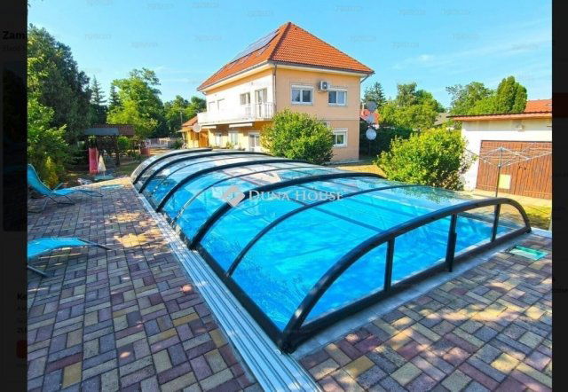 Eladó ikerház, Zamárdiban 104.9 M Ft, 6 szobás