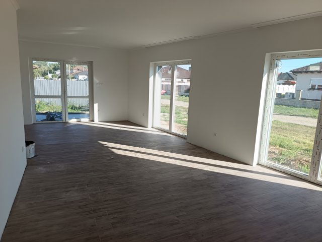 Eladó családi ház, Nyírtelken 74.5 M Ft, 3 szobás