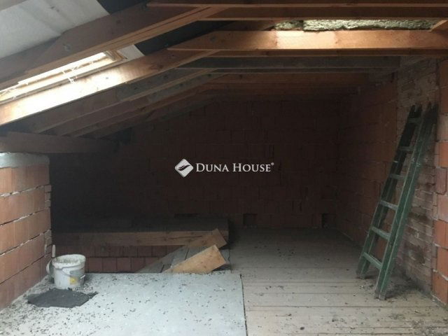 Eladó ikerház, Budapesten, XX. kerületben 119 M Ft, 1 szobás