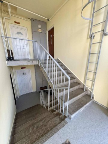 Eladó téglalakás, Pécsett 42.9 M Ft, 2+1 szobás