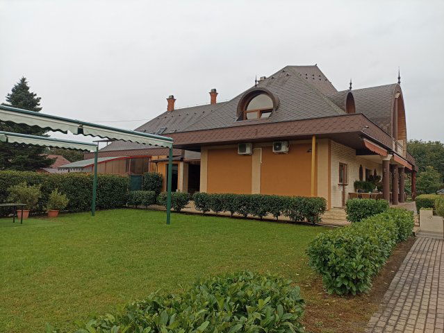 Eladó hotel, Kaposváron 550 M Ft / költözzbe.hu