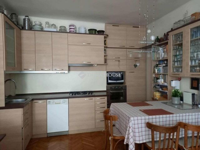 Eladó téglalakás, Kecskeméten 51.5 M Ft, 3 szobás