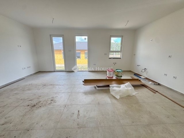 Eladó családi ház, Kecskeméten 85 M Ft, 4 szobás