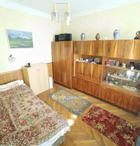 Eladó családi ház, Süttőn 33 M Ft, 2+1 szobás