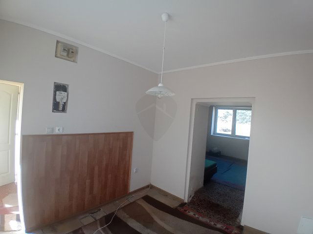 Eladó családi ház, Rózsaszentmártonon 11.5 M Ft, 2 szobás