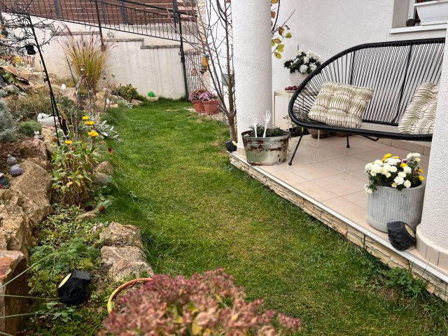 Eladó téglalakás, Aszódon 77.5 M Ft, 3 szobás