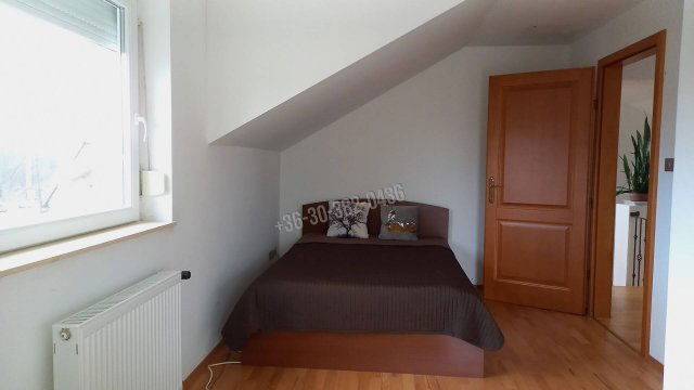 Eladó családi ház, Őrbottyánban 140 M Ft, 2+2 szobás