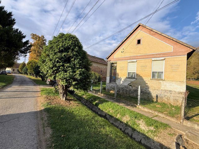 Eladó családi ház, Mekényesen 9.9 M Ft, 5 szobás