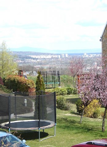 Eladó téglalakás, Budapesten, III. kerületben 150 M Ft, 3 szobás