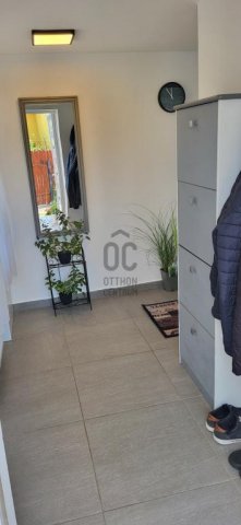 Eladó családi ház, Vecsésen 87.7 M Ft, 3 szobás